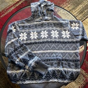 Grey knit hoodie